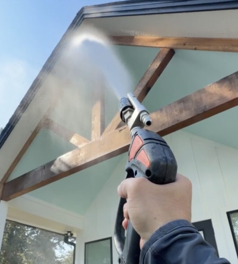 House wash and window cleaning done out at Hilltop Lakes
