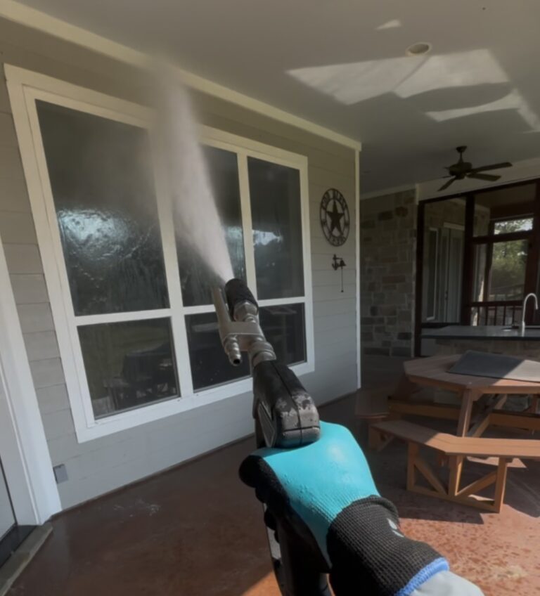 Patio Wash in Iola TX