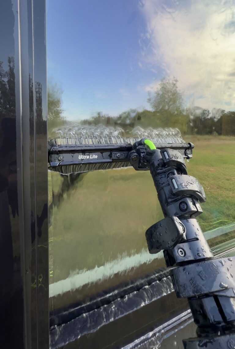 Window cleaning in Brenham TX