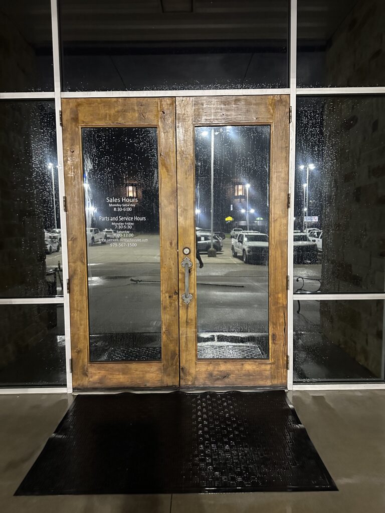 Storefront door cleaning in Caldwell TX