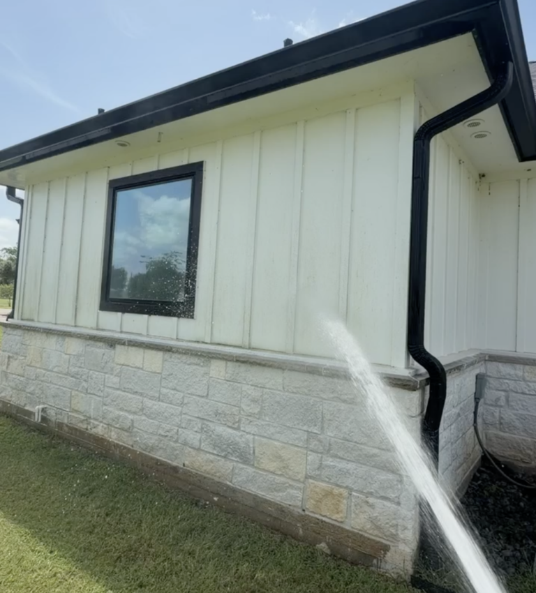 House Soft wash in Navasota TX