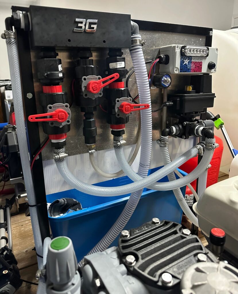 3G Pressure Pro soft wash blend manifold used to mix cleaning solution